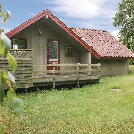 Three-bedroom Holiday In *